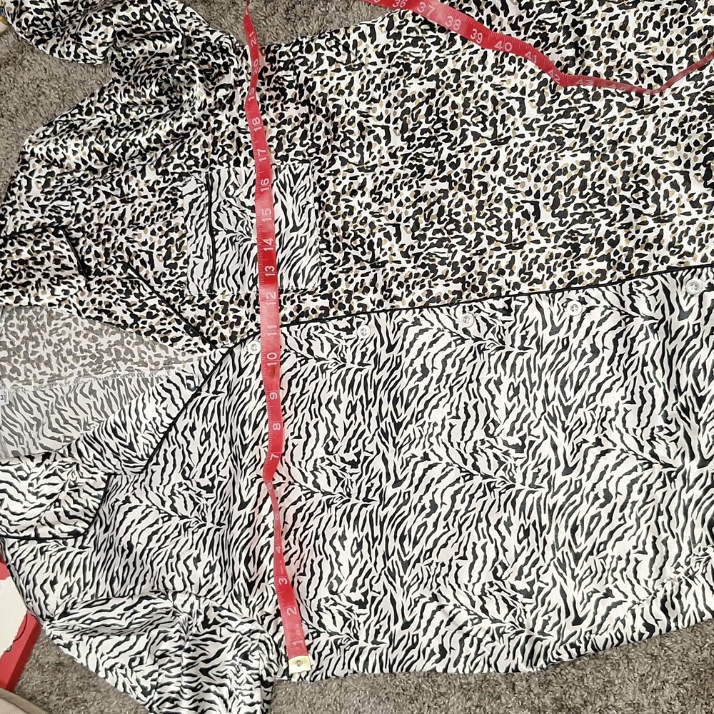 BB Dakota silky shorts pajama set - M - animal print - Picture 10 of 10